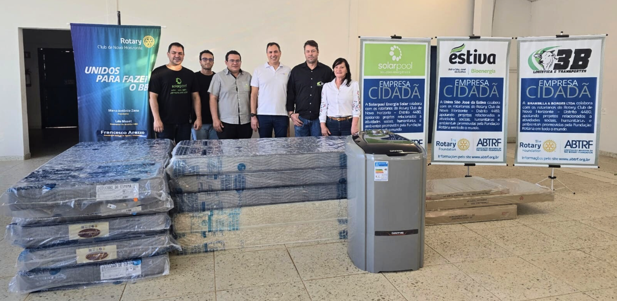 Captura de Tela 2025-10-09 às 07.47.37.png (3.25 MB)