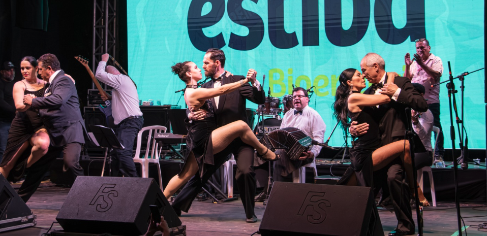 TODOS 3.png (857 KB)